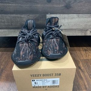 Yeezy Boost 350
